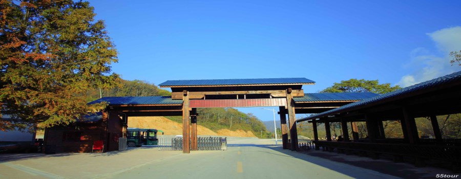 光雾山门口