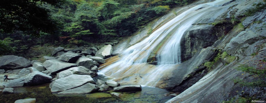 光雾山溪流