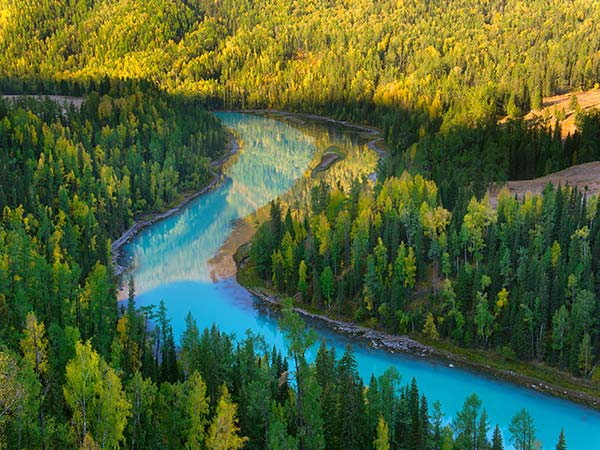 乌市、喀纳斯、魔鬼城、吐鲁番、天池、乌市 双飞7日游